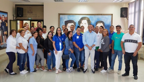 Subdirección de Desarrollo Empresarial Promipyme imparte capacitaciones en Salcedo